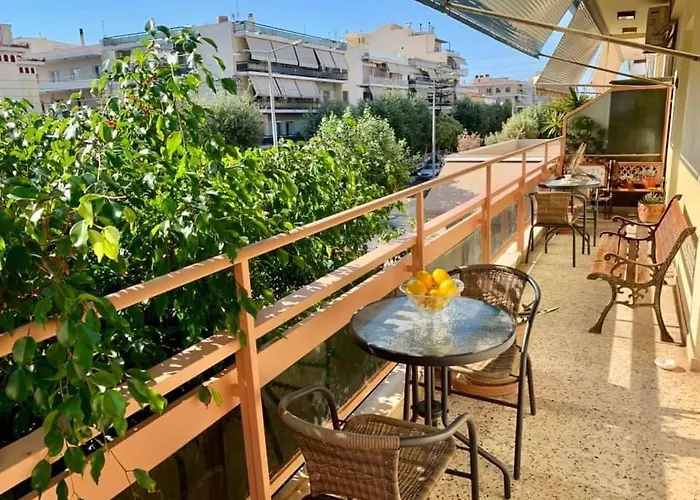 Modern & Spacious Flat - Chania Center - Walk To Sea 아파트 *