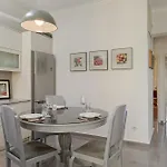 Modern & Spacious Flat - Chania Center - Walk To Sea خانيا